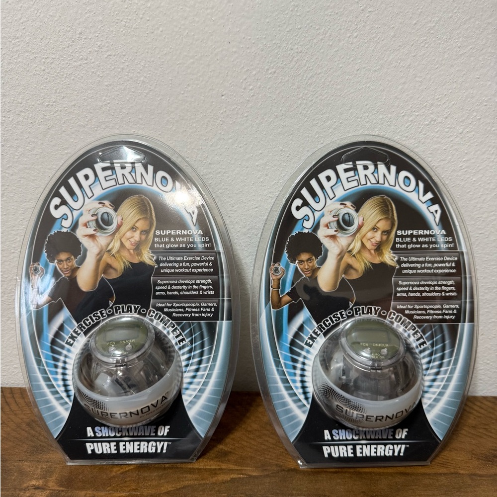 Supernova gyroscopic hand exercise device